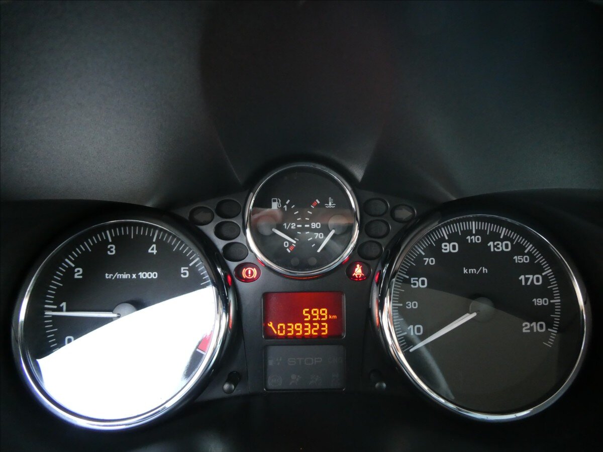 Peugeot 206 Hatchback 1,1 l 44 kw