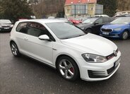 Volkswagen Golf Hatchback 2,0 l 169 kw