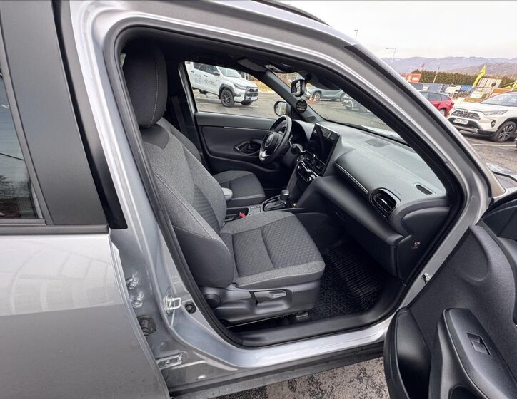 Toyota Yaris Cross Hatchback 1,5 l 68 kw