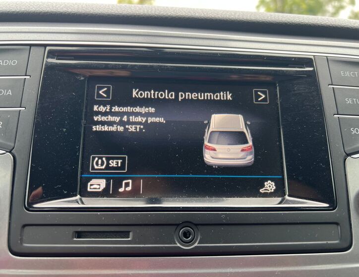 Volkswagen Golf Sportsvan 12