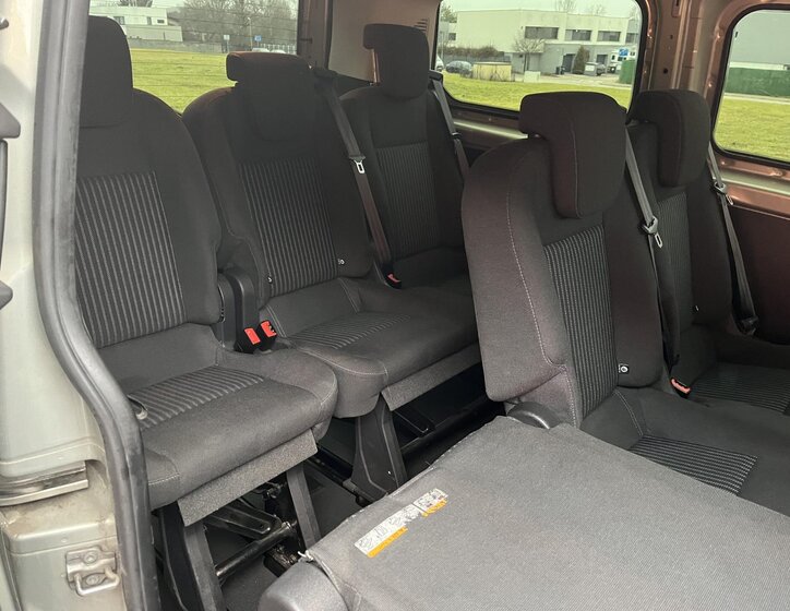 Ford Transit Custom 14