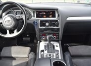 Audi Q7 SUV 3,0 l 180 kw