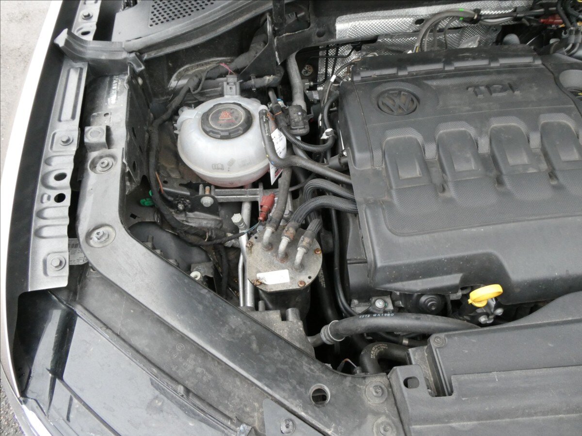 Volkswagen Tiguan SUV / Terénní 2,0 l 110 kw