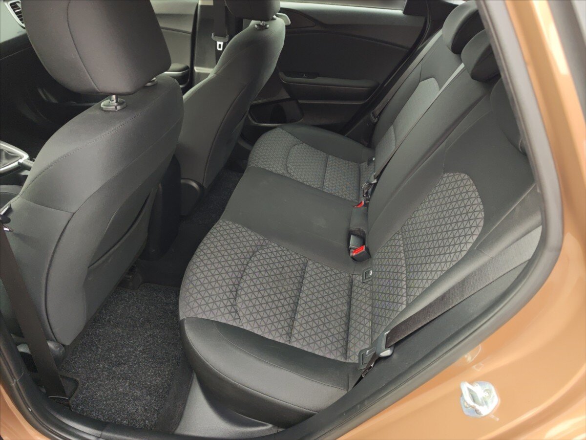 KIA Ceed Kombi 1,5 l 117 kw