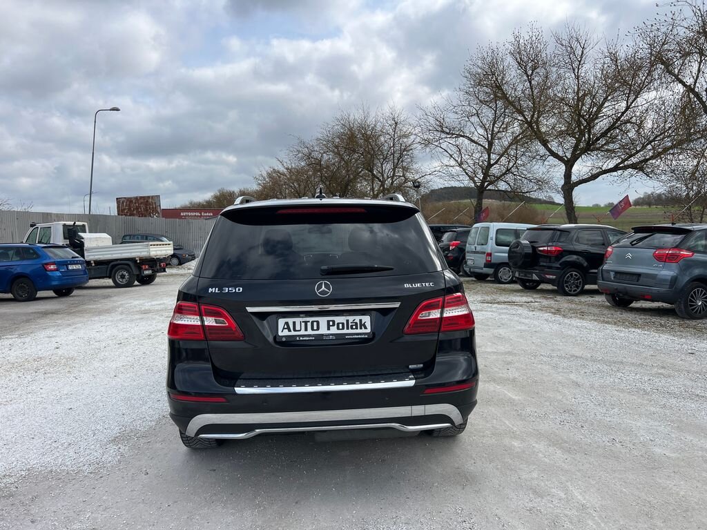 Mercedes-Benz Třídy M SUV / Terénní 3,0 l 190 kw