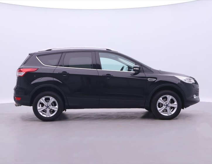 Ford Kuga SUV / Terénní 1,5 l 110 kw