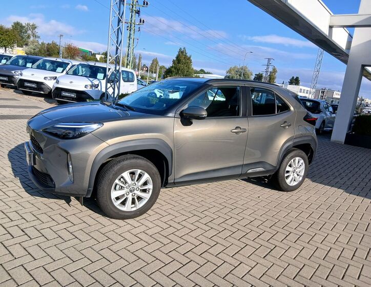 Toyota Yaris Cross 3