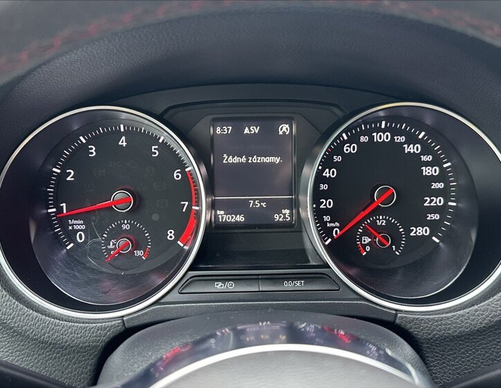 Volkswagen Polo Hatchback 1,8 l 141 kw