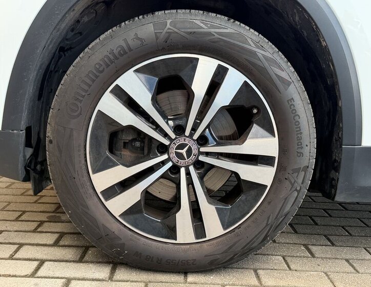 Mercedes-Benz GLA SUV / Terénní 2,0 l 85 kw