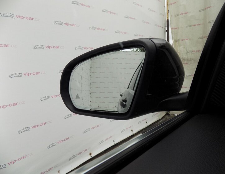 Mercedes-Benz GLC 40