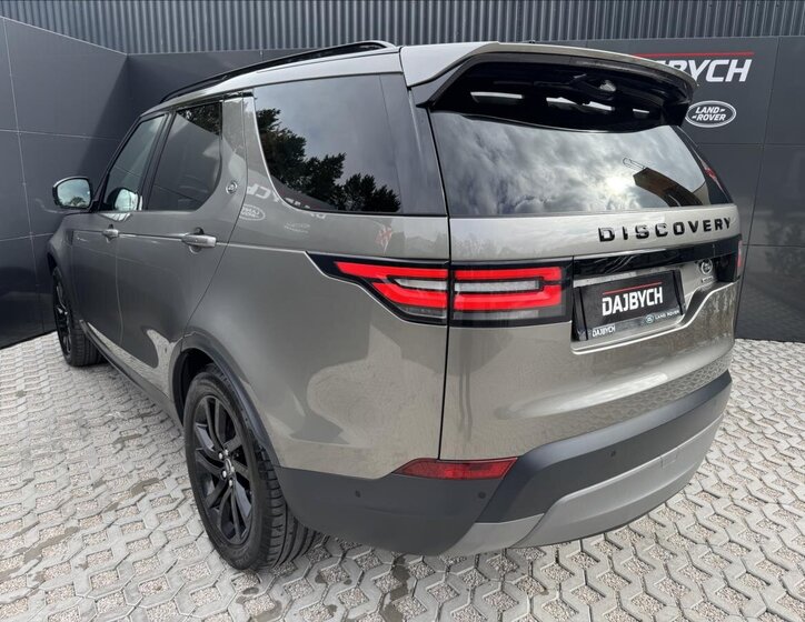 Land Rover Discovery 6