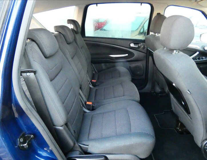 Ford S-MAX MPV 2,0 l 120 kw