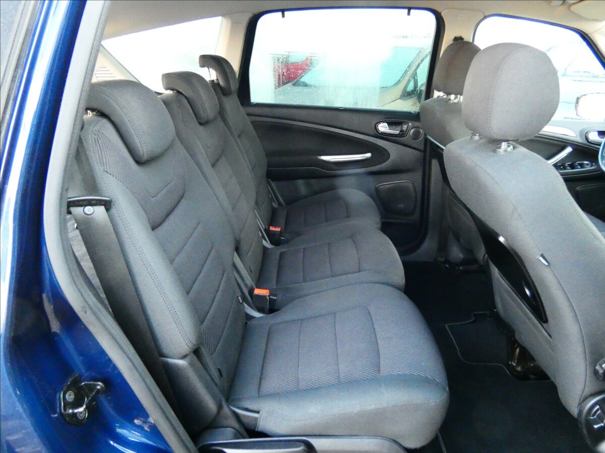 Ford S-MAX MPV 2,0 l 120 kw