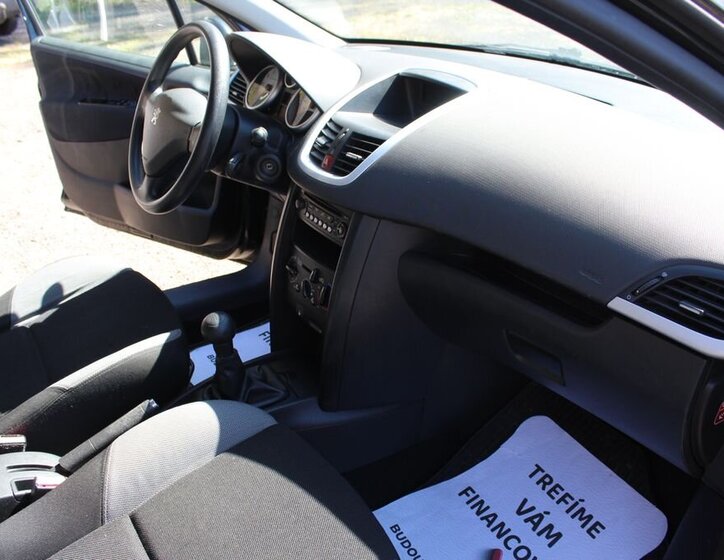 Peugeot 207 Hatchback 1,4 l 70 kw