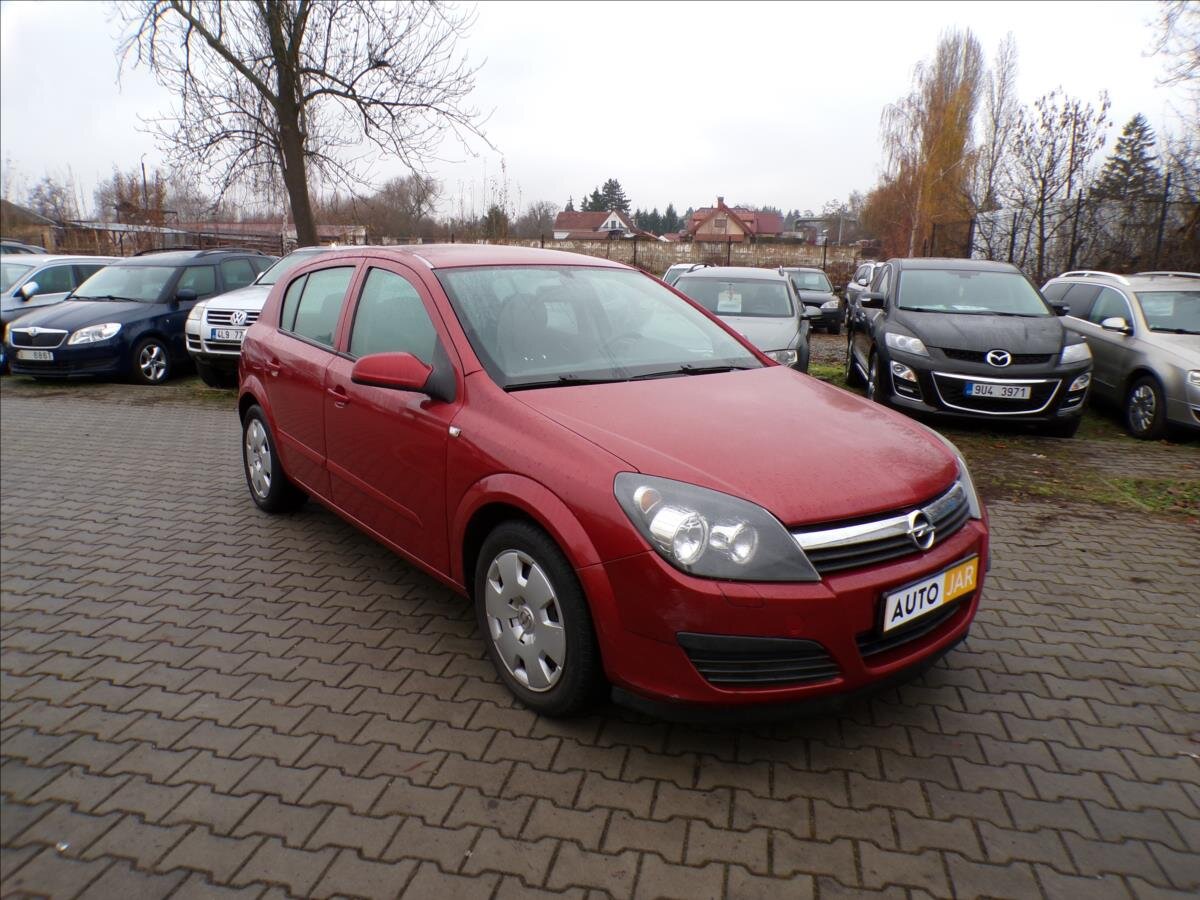 Opel Astra Hatchback 1,6 l 77 kw
