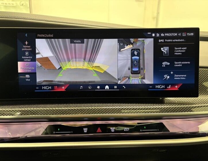 BMW Řada 7 Sedan / Limuzína 3,0 l 220 kw