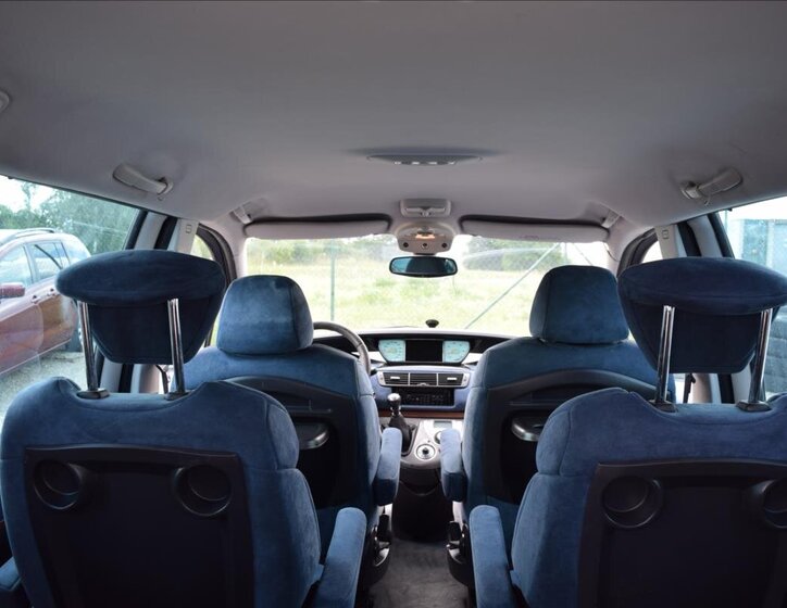 Lancia Phedra MPV 2,2 l 94 kw