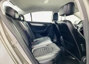 Volkswagen Passat Sedan / Limuzína 2,0 l 130 kw