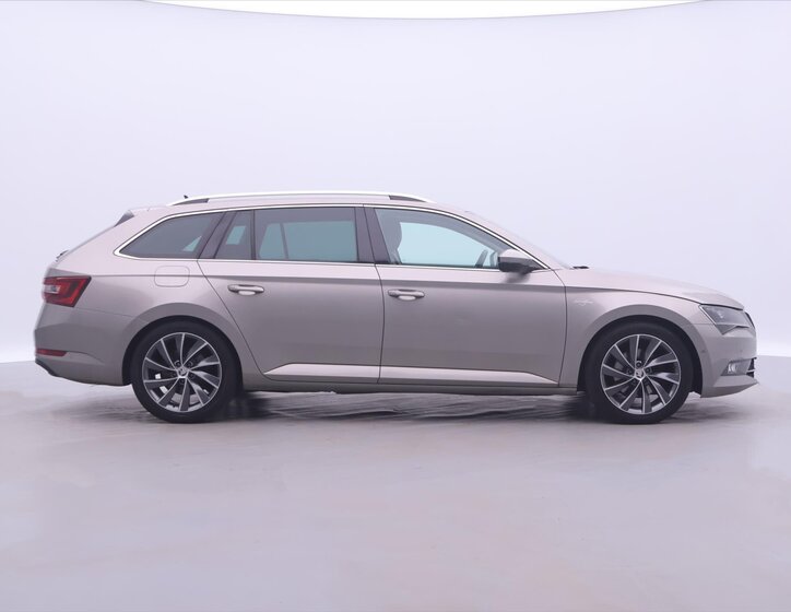 Škoda Superb Kombi 2,0 l 140 kw
