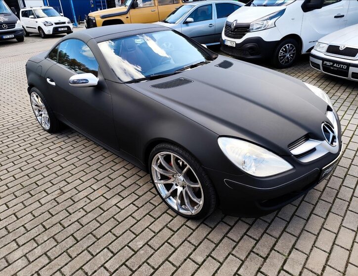 Mercedes-Benz SLK 11