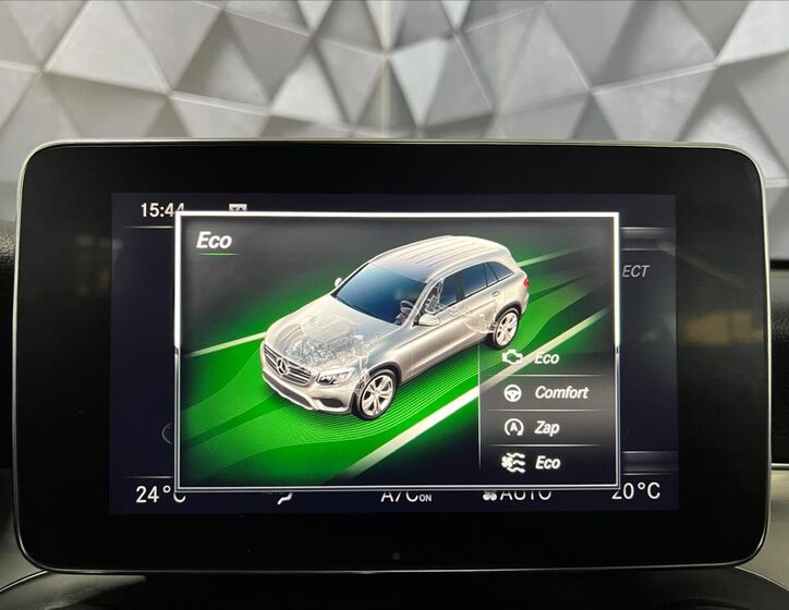 Mercedes-Benz GLC 19