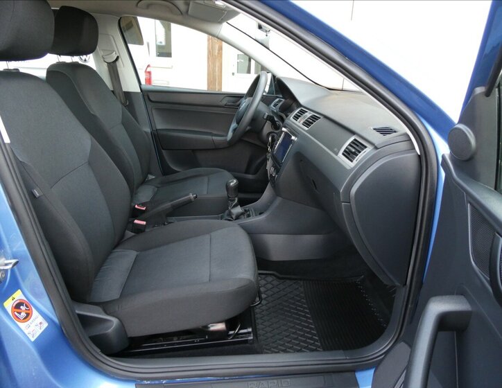 Škoda Rapid Liftback 1,2 l 63 kw