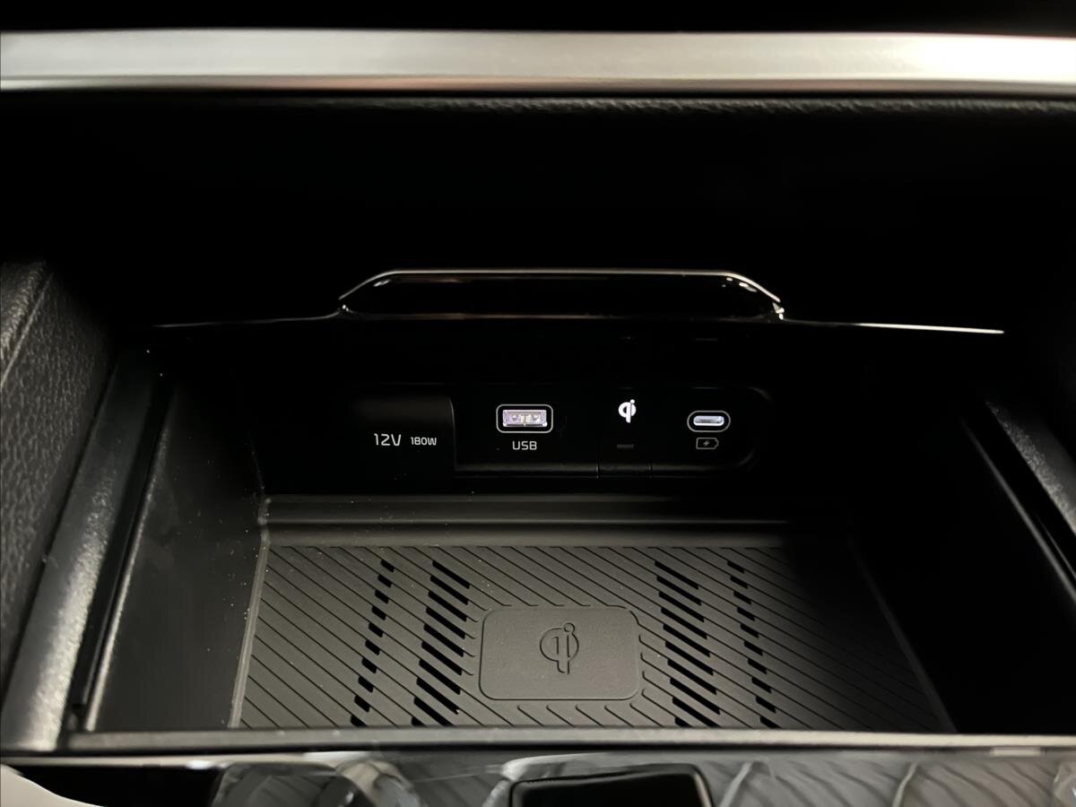 KIA Sportage SUV 1,6 l 118 kw