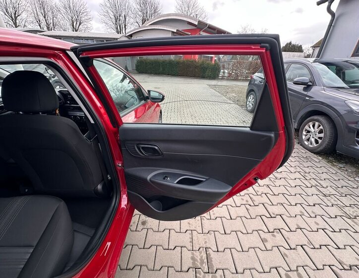 Hyundai i20 Hatchback 1,2 l 58 kw