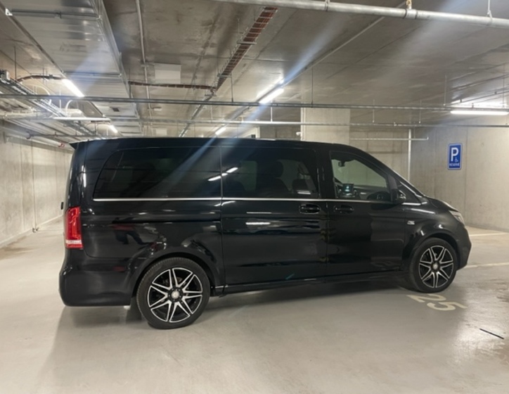 Mercedes-Benz Třídy V 9