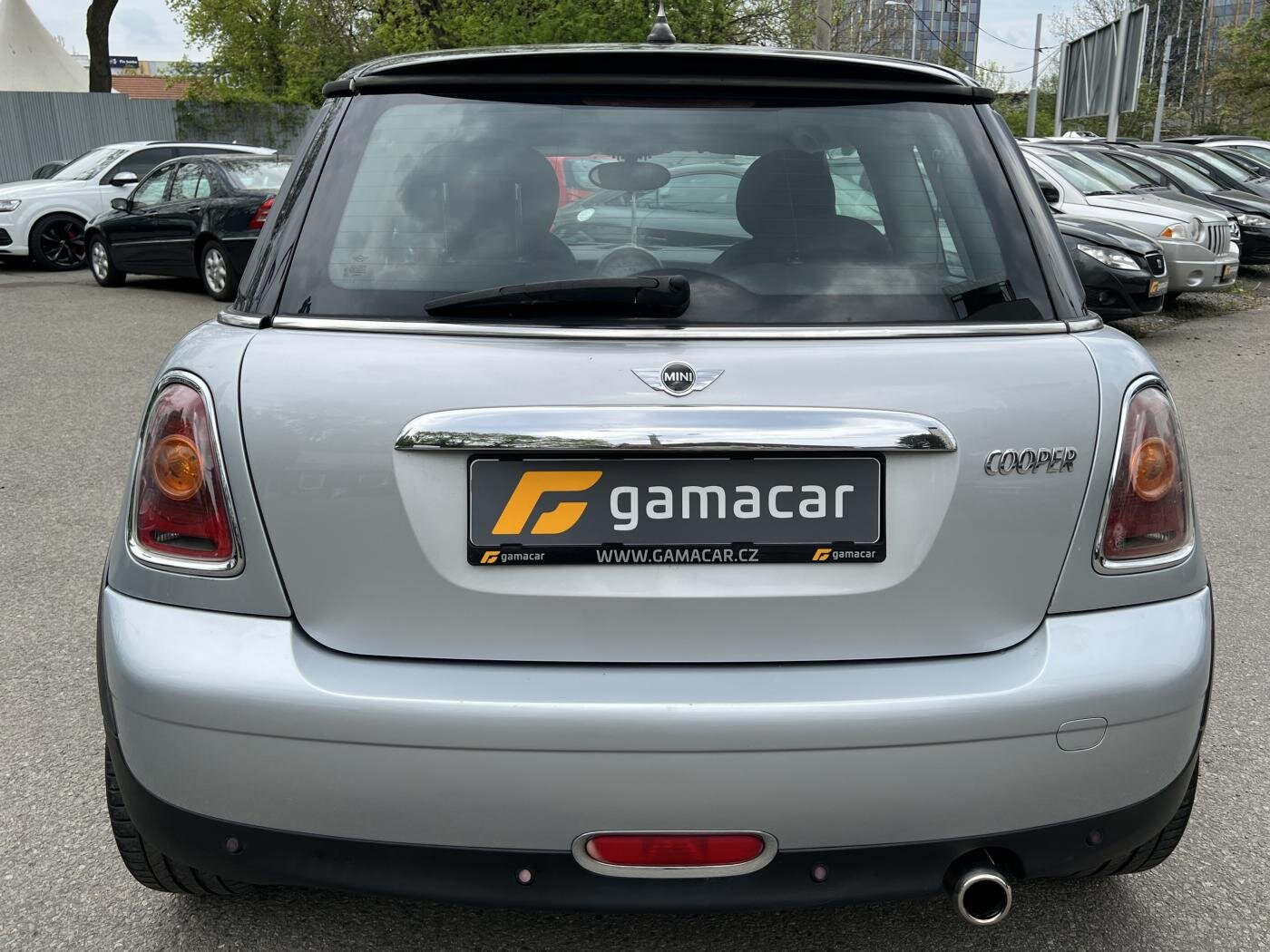 Mini Cooper Hatchback 1,6 l 88 kw