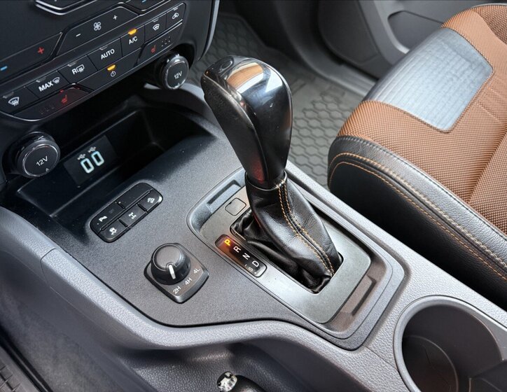 Ford Ranger Pick-up 3,2 l 147 kw