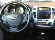 KIA Ceed 10