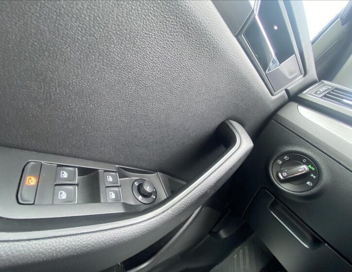 Škoda Superb Kombi 2,0 l 140 kw