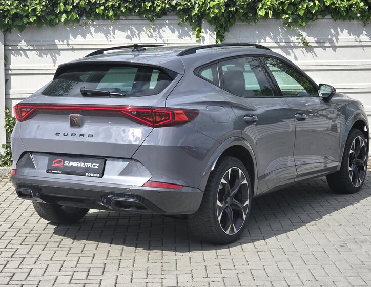 Cupra Formentor SUV / Terénní 1,5 l 110 kw