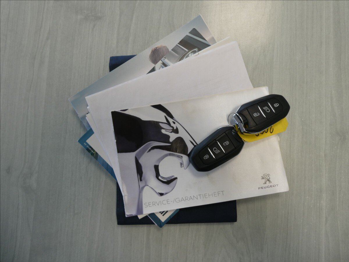 Peugeot 2008 SUV / Terénní 1,2 l 96 kw