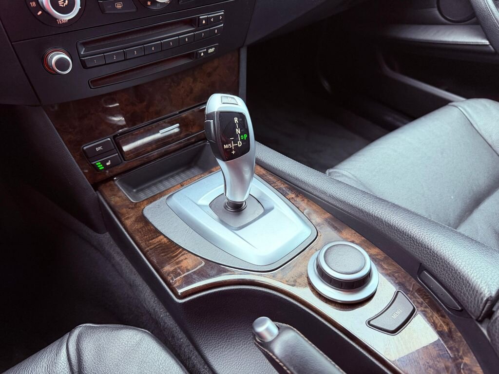 BMW Řada 5 Sedan 3,0 l 145 kw