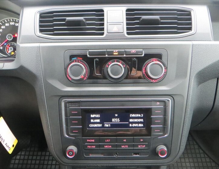 Volkswagen Caddy Skříň 1,4 l 81 kw