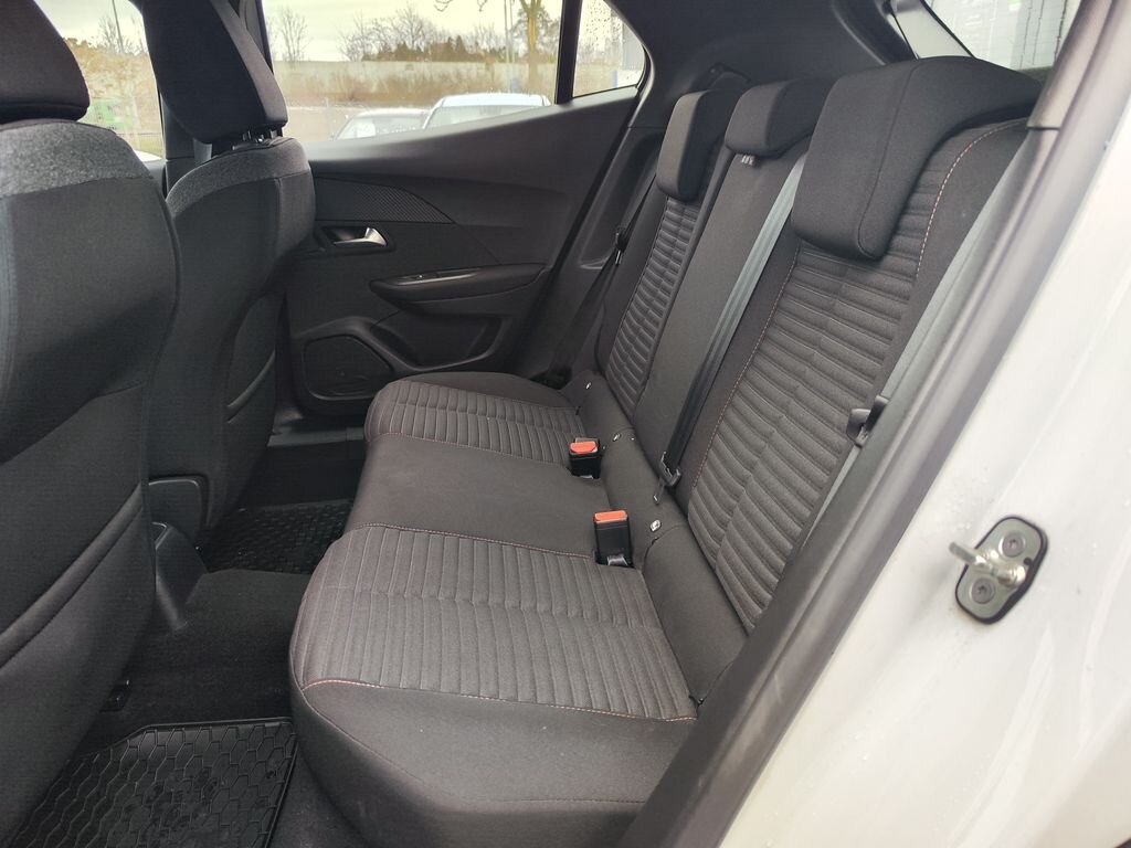 Peugeot 2008 SUV 1,2 l 96 kw