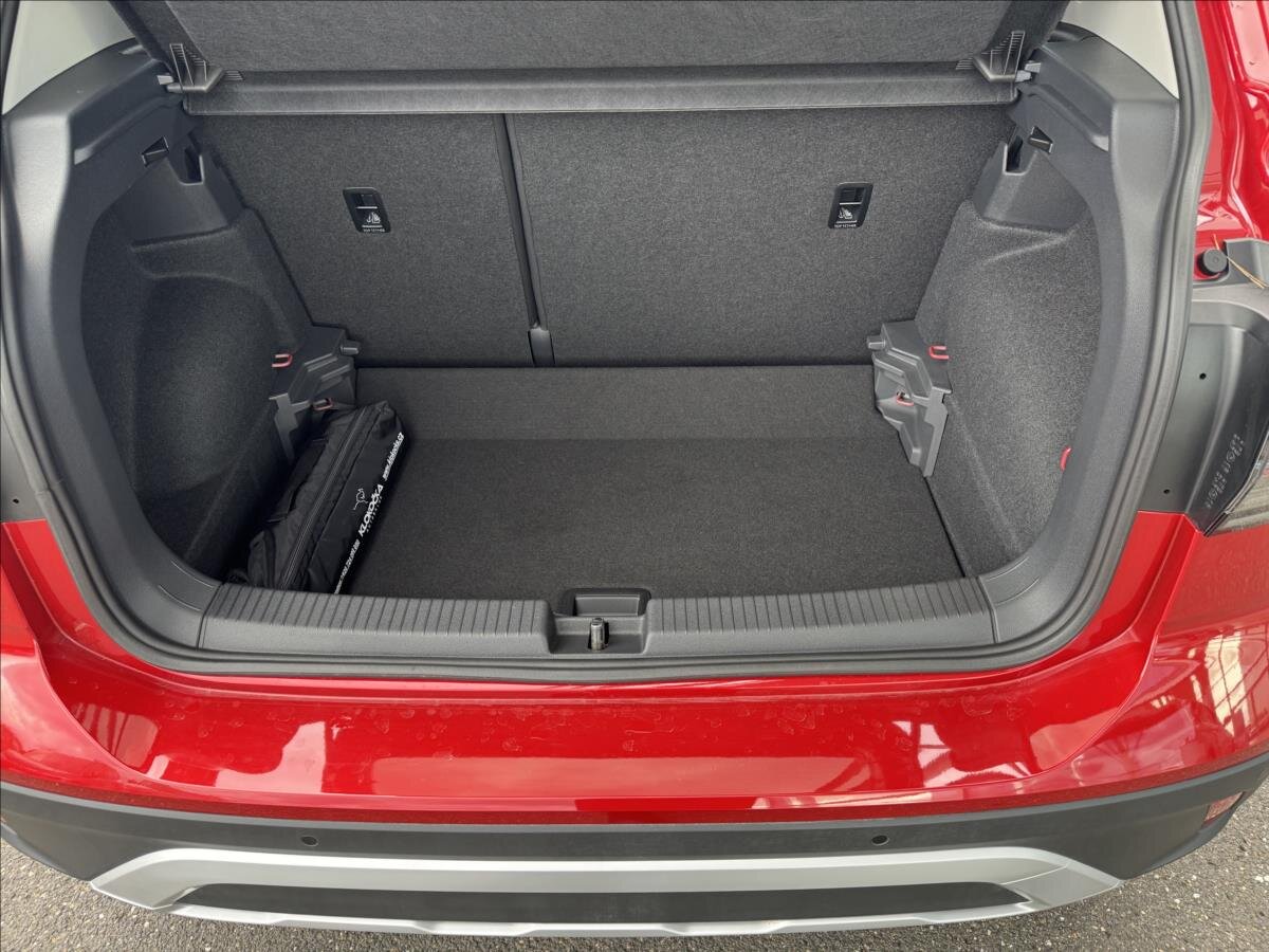 Volkswagen T-Cross SUV / Terénní 997,0 85 kw