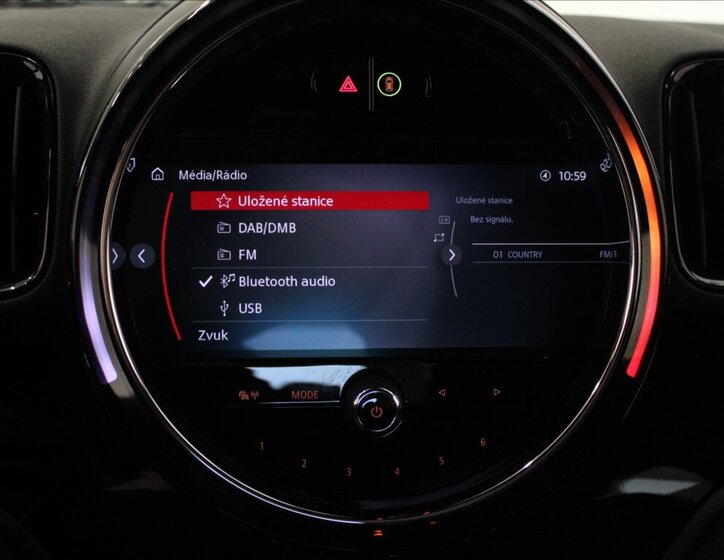 Mini Countryman SUV / Terénní 1,5 l 100 kw