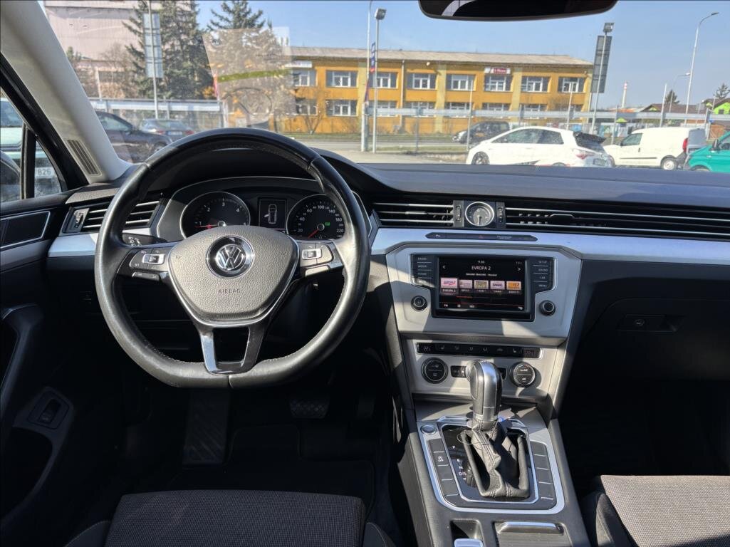 Volkswagen Passat Kombi 2,0 l 110 kw