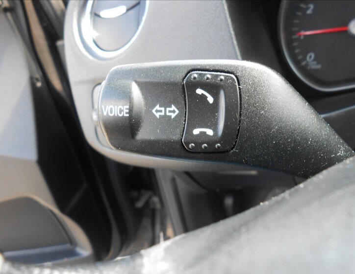 Ford Mondeo Kombi 2,0 l 107 kw