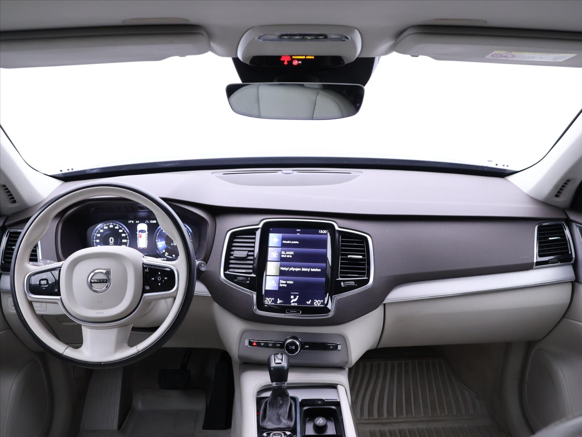 Volvo XC90 SUV / Terénní 2,0 l 165 kw