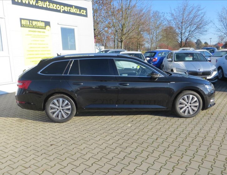 Škoda Superb Kombi 2,0 l 110 kw