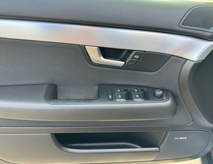 Audi A4 Kombi 2,0 l 103 kw