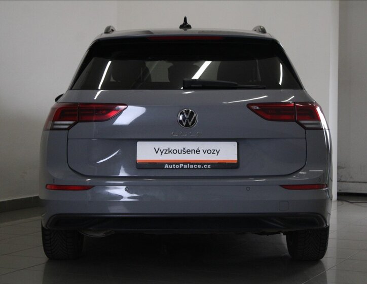 Volkswagen Golf Kombi 1,5 l 96 kw