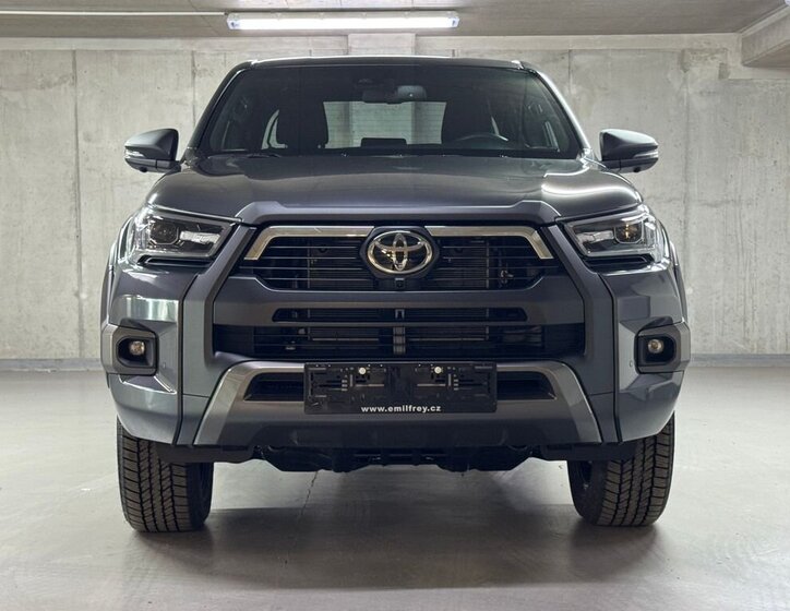 Toyota Hilux Pick-up 2,8 l 150 kw