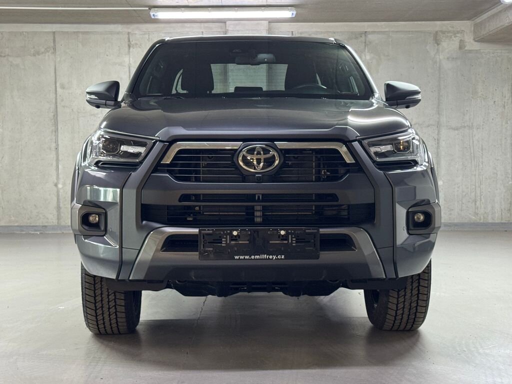 Toyota Hilux Pick-up 2,8 l 150 kw