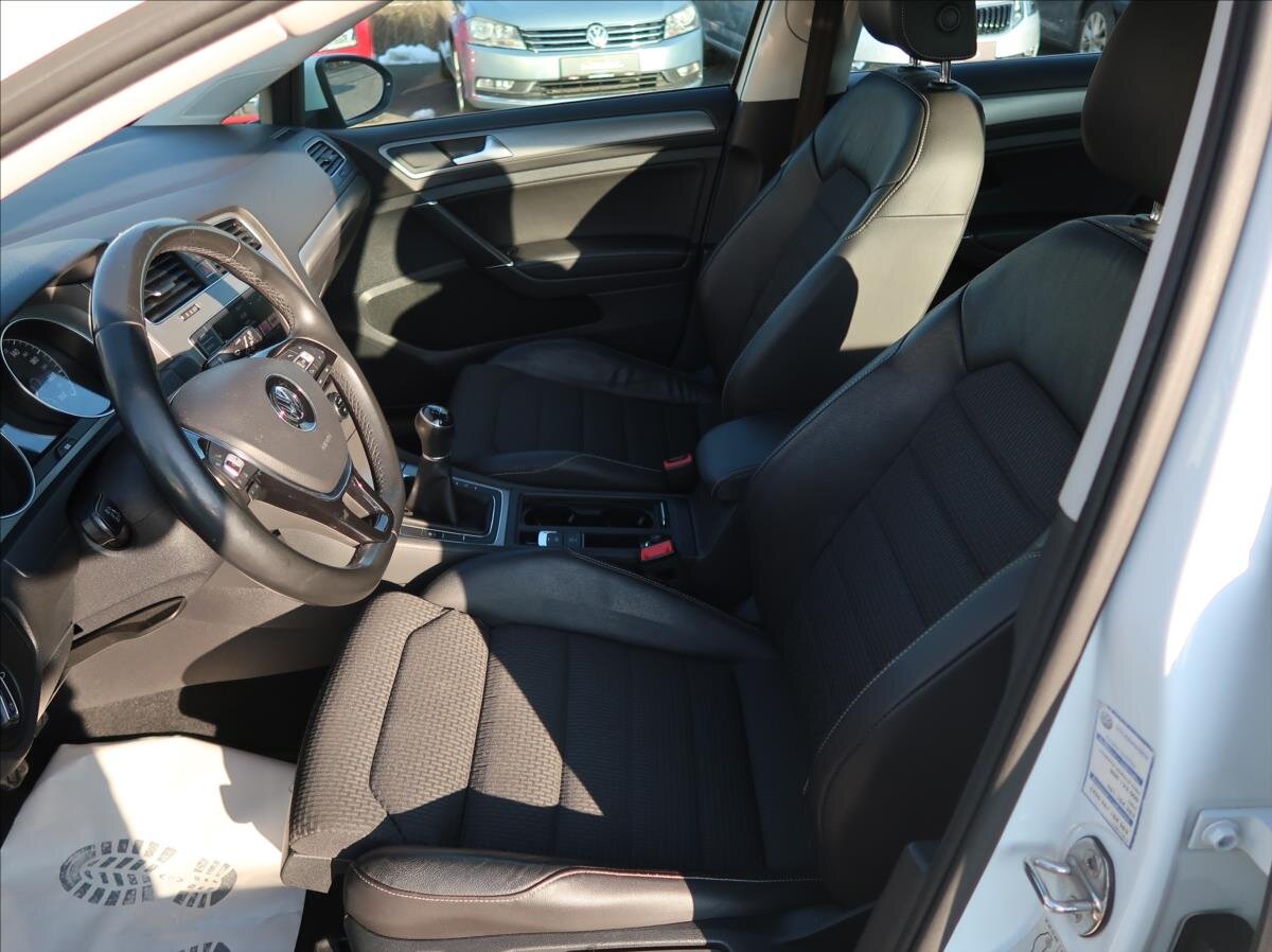 Volkswagen Golf Kombi 1,2 l 81 kw