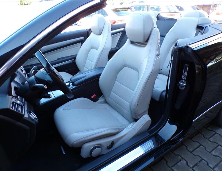 Mercedes-Benz Třídy E 13